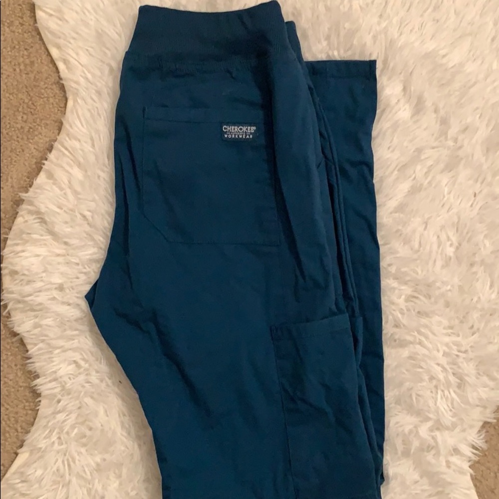 NWOT Cherokee work wear Caribbean blue scrubs